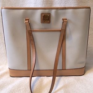 Dooney & Bourke Tote
